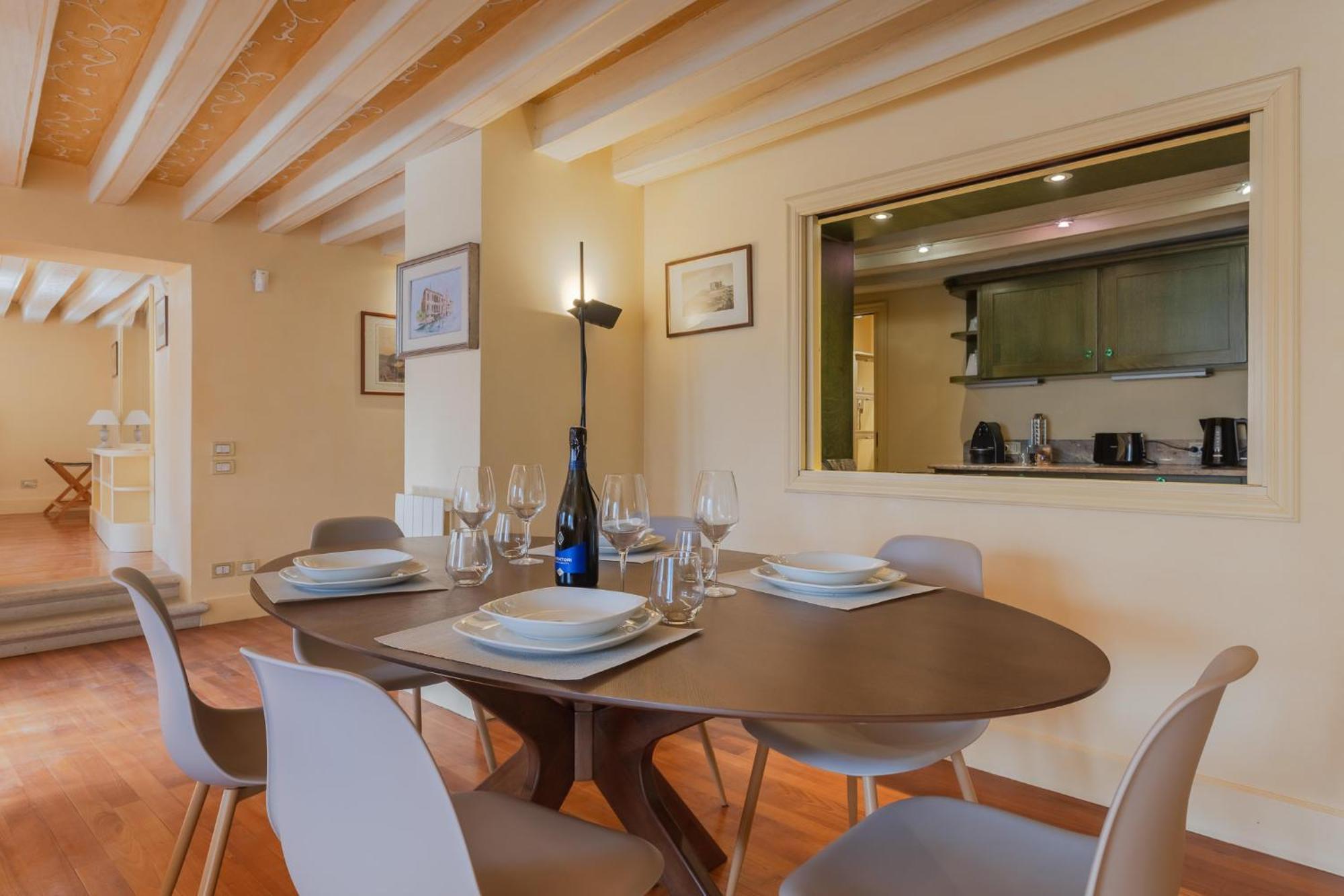 Apartment Ca' Emo Palazzo Sul Canal Grande *